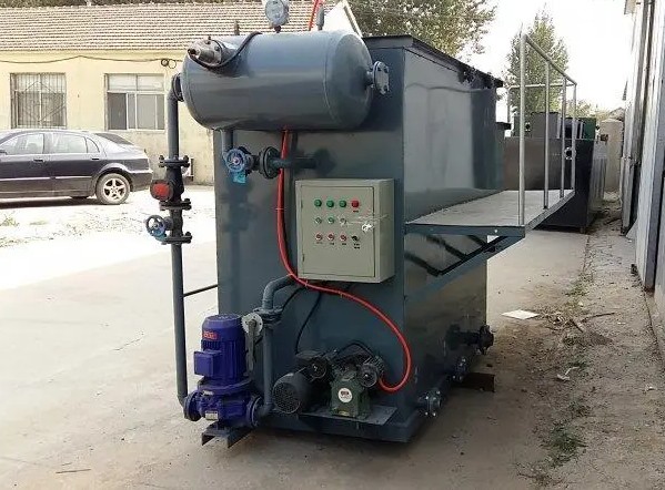 溶氣式氣浮機(jī)工作原理是什么樣的，我總結(jié)了三點(diǎn)，看看你知道不？02